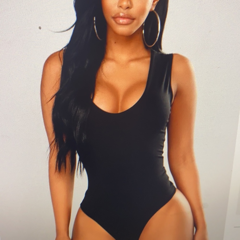 Black tank style fashion Nova bodysuit